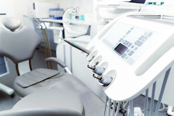 sprzęt dentystyczny